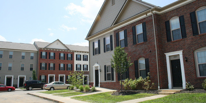 Riverford Crossing Apartments