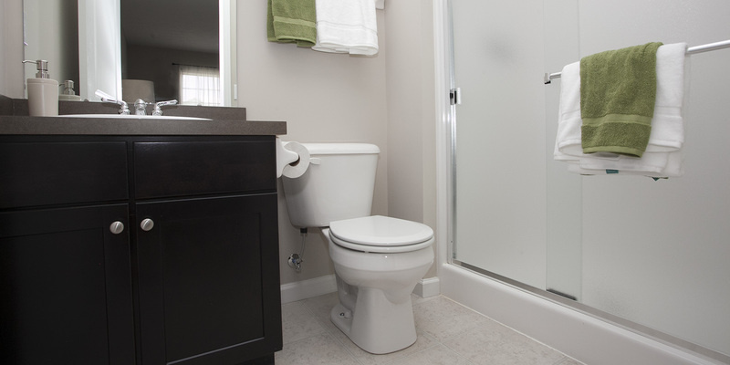 Bentley II Bathroom | The Mill at Georgetown 