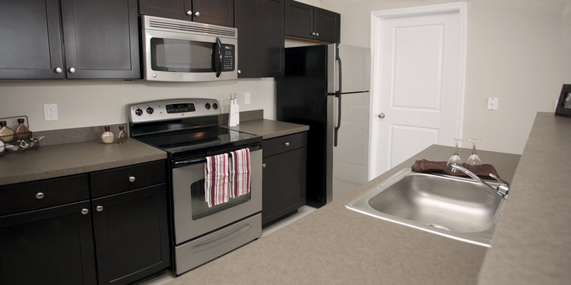 Bentley III Townhome Kitchen | The Mill at Georgetown Apartments in Kentucky